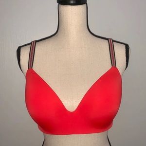 Victoria Secret T-Shirt Bra 38C
